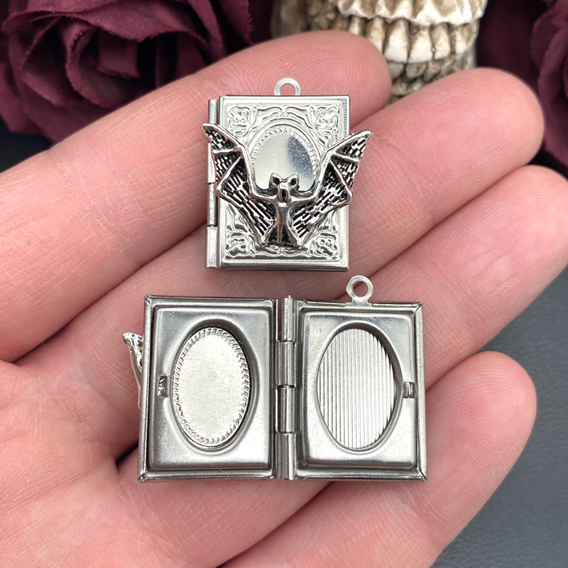 2pcs 27*22mm Bat Book Locket C - Jewelry Making Guide Book 리뷰 및 가격