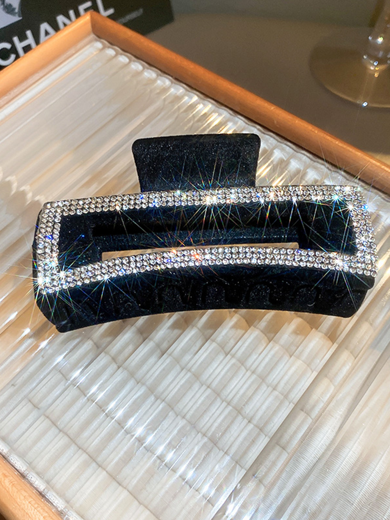 Flocking Rhinestone Blacke Hai - Jewelry Making Adults 리뷰 및 가격